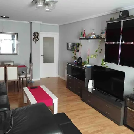 Habitacion En Apartamento Compartido , Especial Oferts Para Autoescuela 아파트