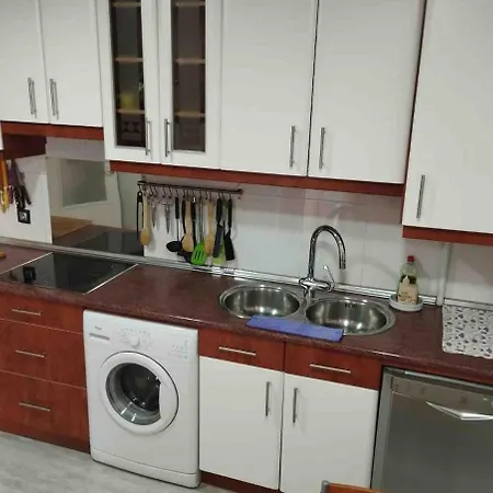 Habitacion En Apartamento Compartido , Especial Oferts Para Autoescuela * 소리아