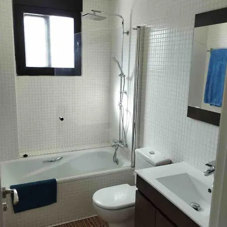 Lägenhet Habitacion En Apartamento Compartido , En Espectacular Bajo 3 Habitaciones Dos Banos Soria